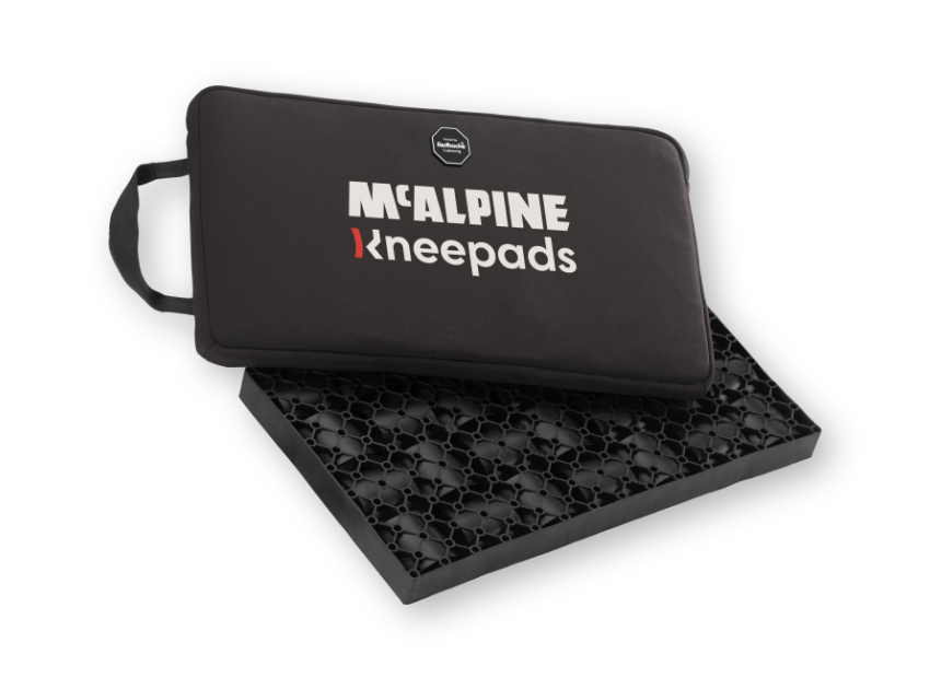 McAlpine Kneeler Mat with Redbacks® Cushioning Technology in Black, showing the weave redbacks technology.